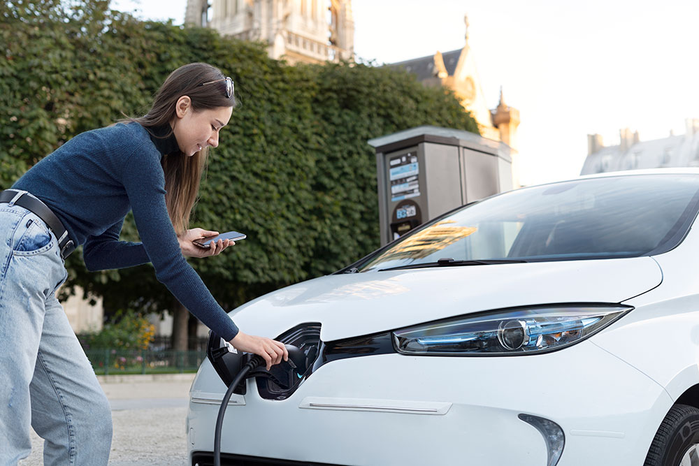 The Expanding EV Station Business: Global Charging Station Trends from 2023 to 2024